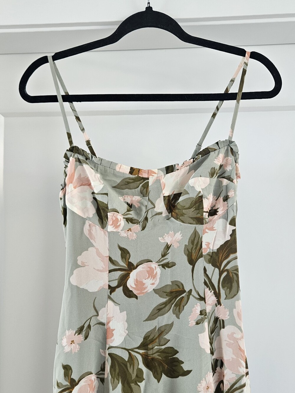 Reformation Aiko Dress in Fauna BNWT Sz 2 Floral - Picture 5 of 9